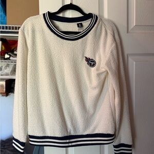 Cream Fleece Sweatshirt with TN Titans Logo